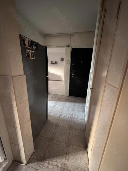 Vand apartament 2 camere decomandat - 8