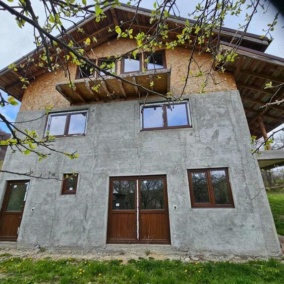 Casa de vacan?a de vanzare in comuna Corbi, sat Poienarei, jude? Arge?. - 19