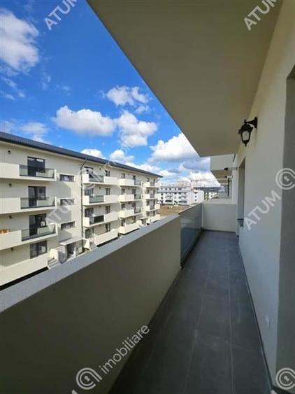 Apartament cu 3 camere  balcon loc de parcare zona Doamna Stanca - 9