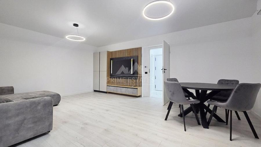 Inchiriere apartament 2 camere Complex Sun Royal Piata Sudului - 1