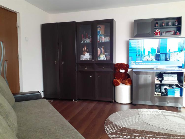 Apartament de vanzare - 6
