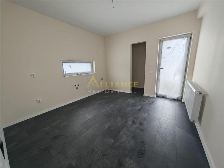 Casa P+M | 124 mp utili | Teren 380 mp | 4 dormitoare - 12