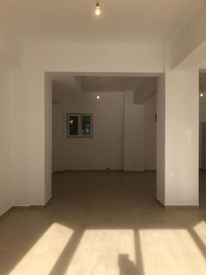 Spațiu stradal premium, 100 mp – vitrină + vad intens - 3