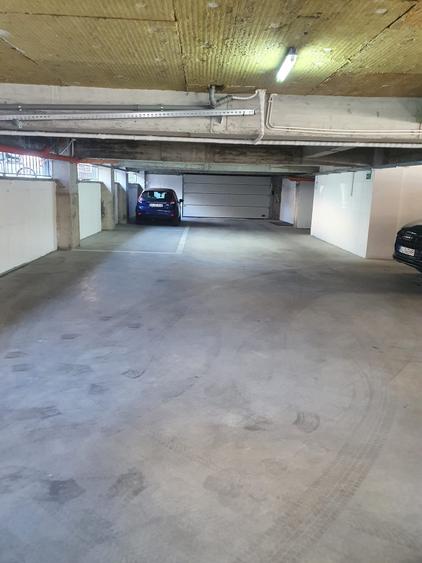 Loc parcare situat la demisol - Str. Runcu nr 62 , Sector 4 - 1