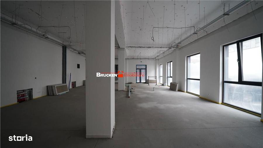 Spatiu comercial de inchiriat 150 mp zona Barnutiu Decebal, Orade - 3