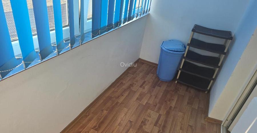 Vand apartament 2 camere in Deva, Piata Centrala, decomandat, mobilat Vand apartament 2 camere in Deva, Piata Centrala, decomandat, mobilat
