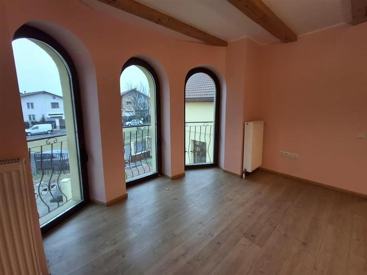 Spatiu birouri 6 incaperi garaj zona Tineretului - 1