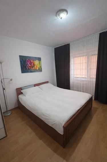 3 Camere Decomandat  Zona Trocadero- Bd.Alexandru Lapusneanu - 4