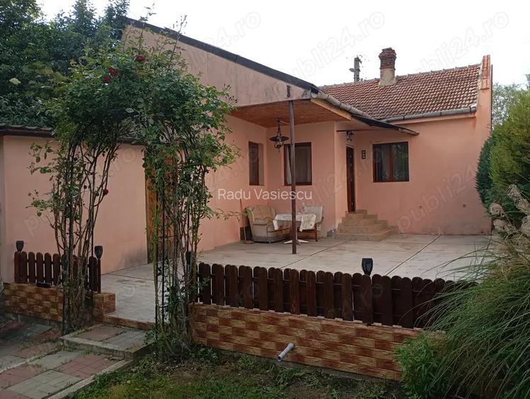 Casa de vanzare in Aradul Nou