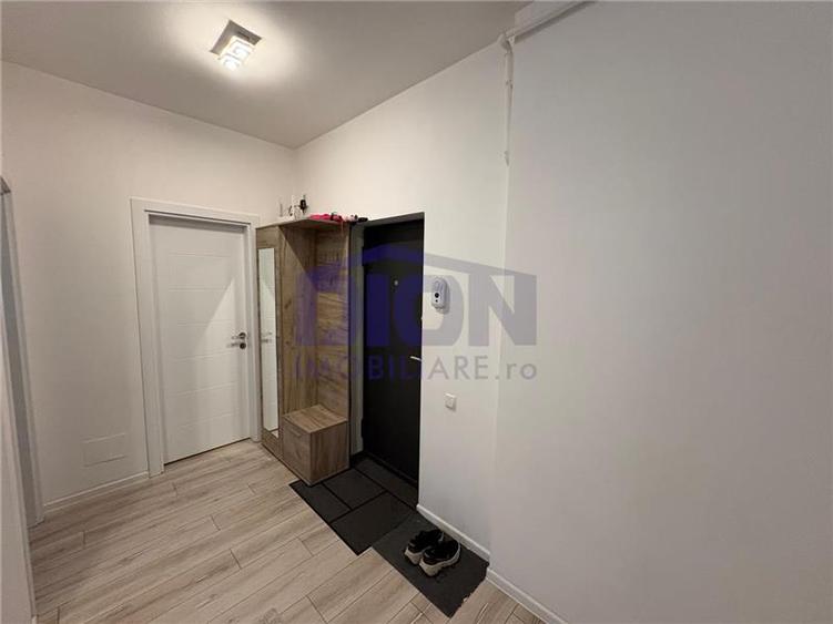 Militari - Rosu , Avangarde 2 camere, 47 mp - 3