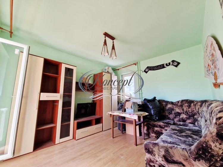 Apartament cu potential, orientare sud-est, 2 balcoane, zona Parang - 7