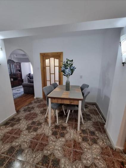 Apartament 3 camere vis-a-vis de Catedrala - 4