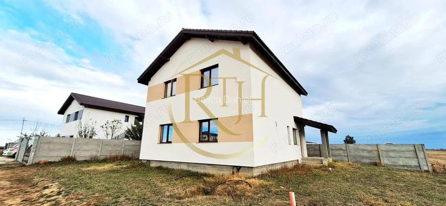 Se vinde duplex modern cu 3 camere plus teren in Giroc ,zona linistita.