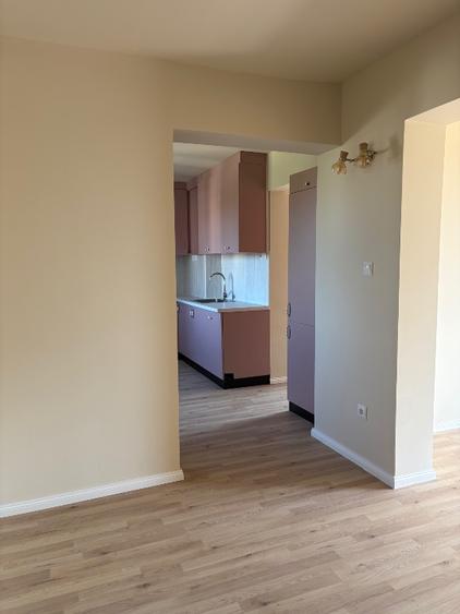 Apartament 3 camere etaj 3 - 1