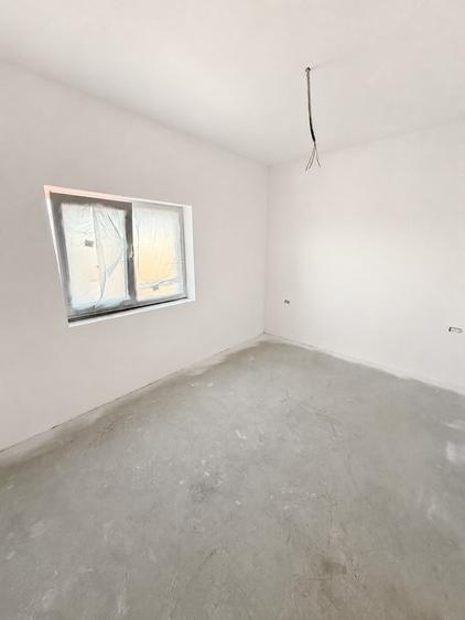 Duplex cu 3 camere cu Teren 358 Mp în Moșnița Nouă