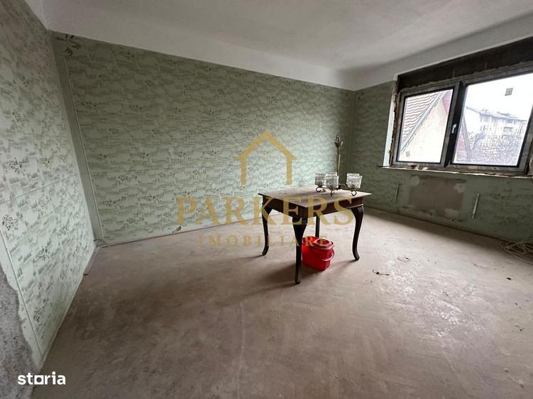 Casa cu etaj 4 camere 208 mp utili de vanzare in Fagaras - 2