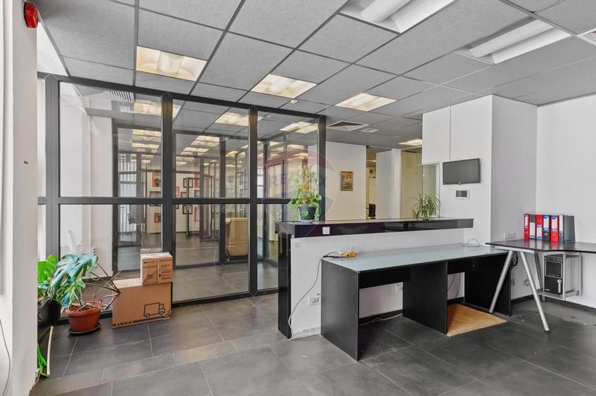 Spatiu comercial de inchiriat in zona Piata Romana - 20