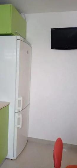 Apartament cu 2 camere de inchiriat, zona Dovali, Ramnicu Valcea - 9