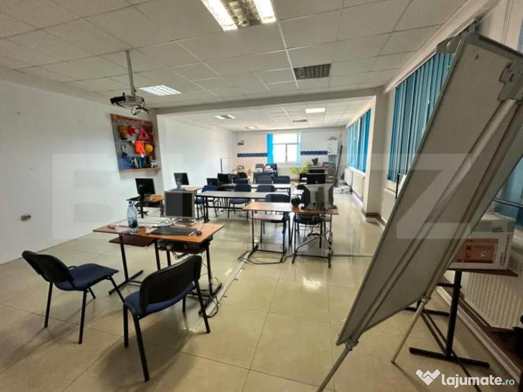 Spa?iu comercial/birouri, 73 mp, zona Baza 3 - 2