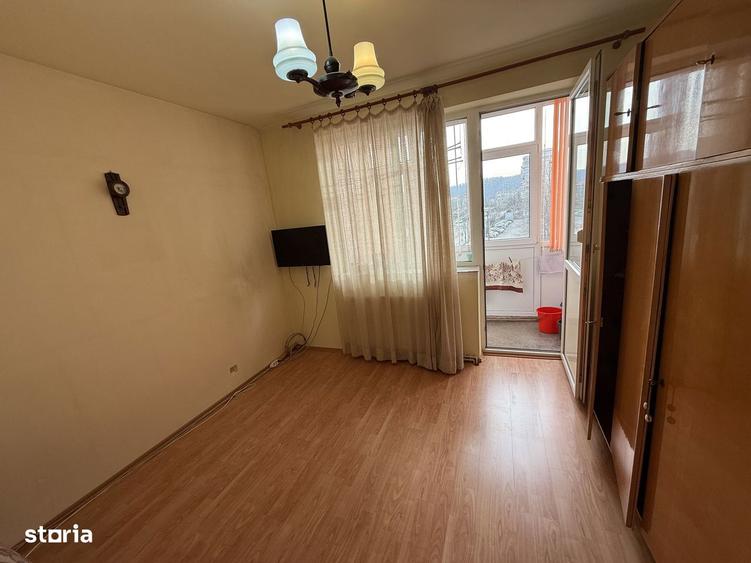 Apartament 3 camere 60 mp etaj 2 - Campina ,langa OMV - 5