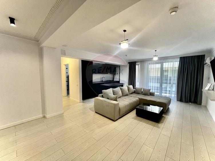 Apartament cu 2 camere de închiriat în zona 13 Septembrie - 1