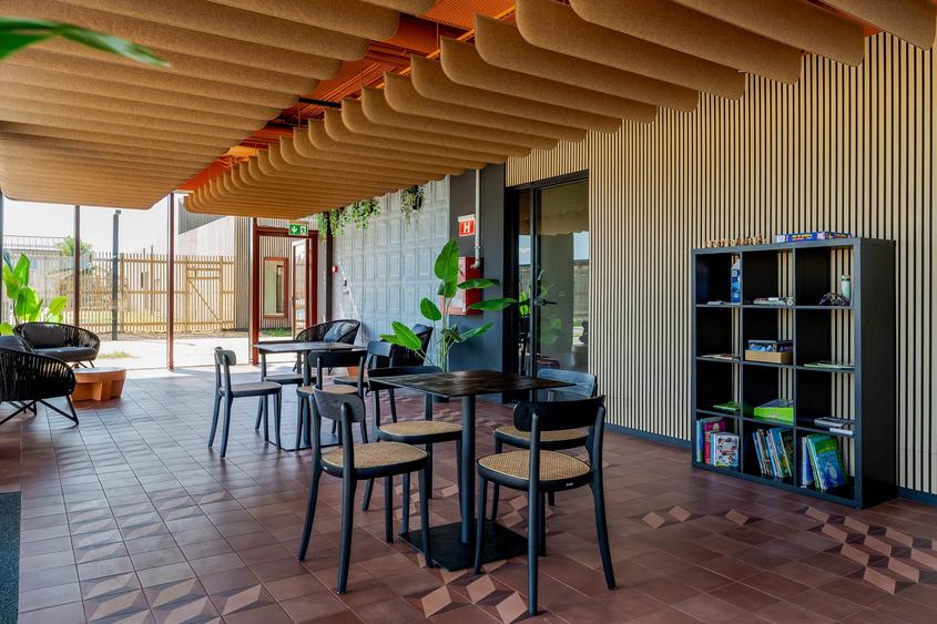 CUIB 5, LIZIERA DE LAC, FAZA 1 — CASA TA LÂNGĂ LAC, LA 20 DE MINUTE DE PALLADY - 17