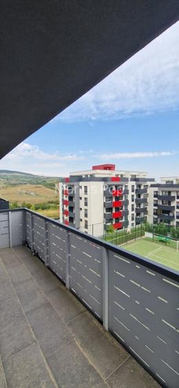 Apartament 3 camere, 54 mp, etaj intermediar, Zona Petrom, Baciu