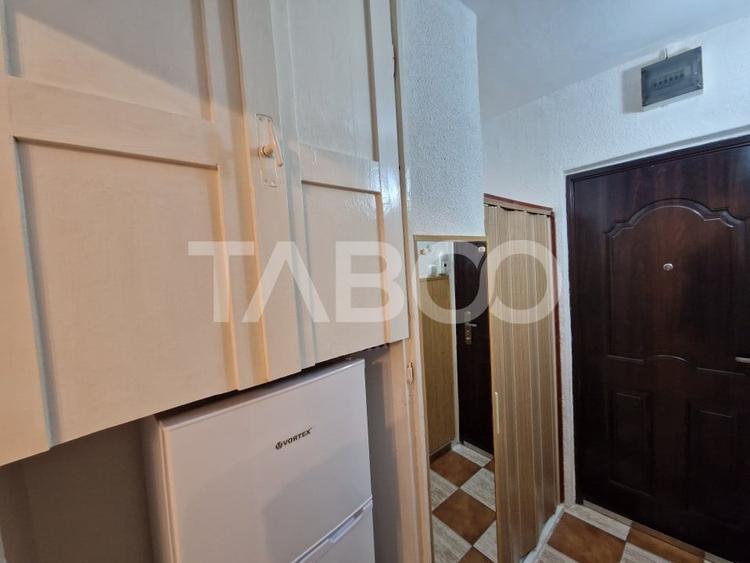 Garsoniera de inchiriat mobilata utilata 28 mp utili in zona Terezian - 8