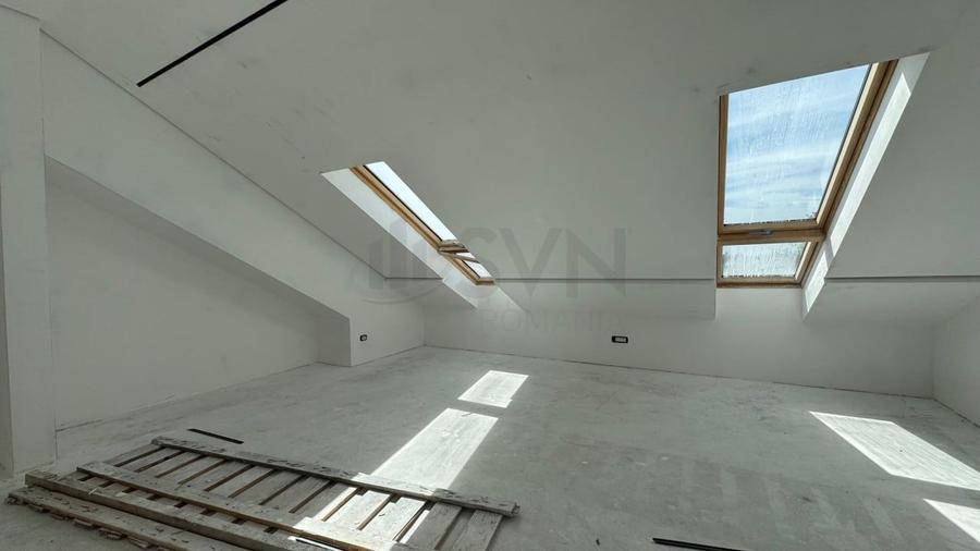 REV2005279 Vile Exclusiviste Langa Lac l Complex Rezidential - 12