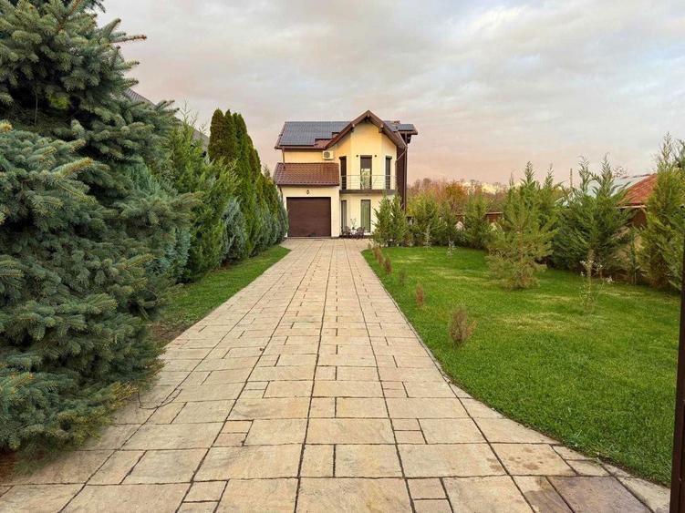 Casa ,Vila langa padure ,teren + livada 4500mp, JACUZZI, Panouri 10kw - 4