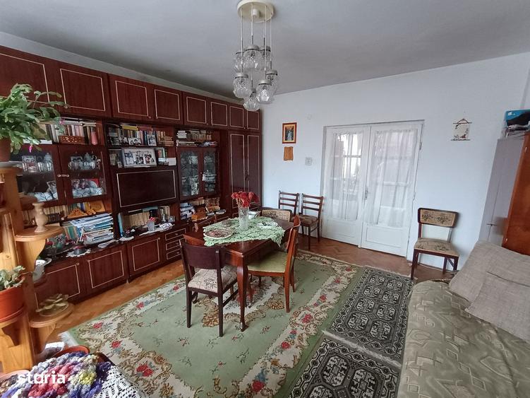 Casa 110m2 / Etaj si Mansarda / str M Eminescu - 6