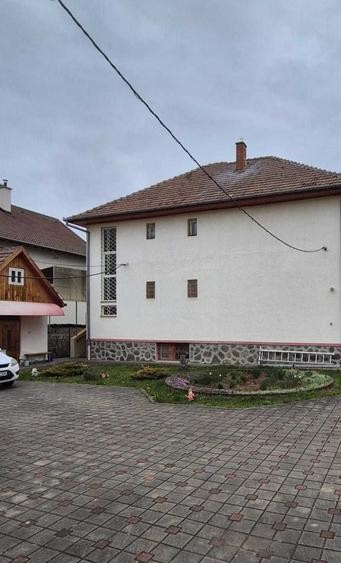 VAND CASA D+P+E TEREN 1000 MP SUB ARINI - 4