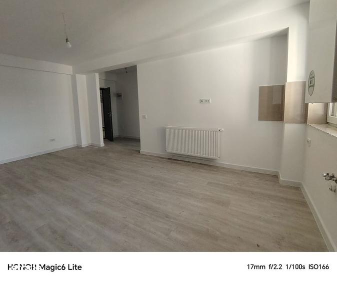 Apartament cu doua camere, Visoianu, statia de autobuz, et 3 - 4