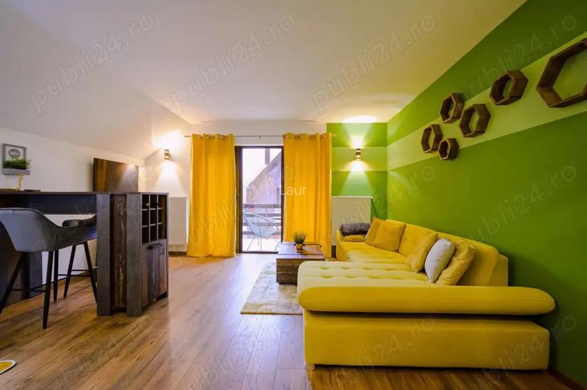 2 cam in vila bloc boutique Poiana Tapului- Golful Regal