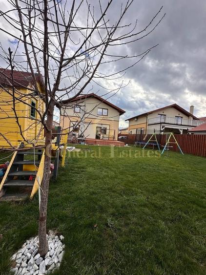 Casă modernă de vânzare în Cristian, Brașov - 2