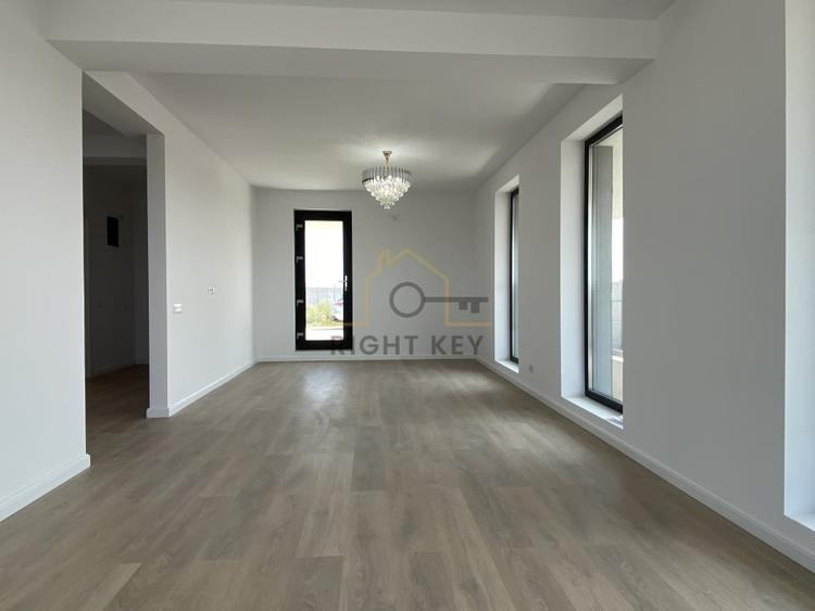 Vila moderna, 140mpu, 400mpt, panouri, utilitati! Comision 0% - 7