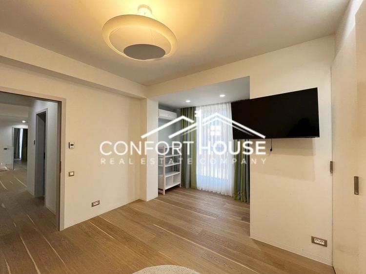 Vila cu arhitectura moderna, 6 camere, teren 1000mp, mobilat, IANCU NICOLAE - 30