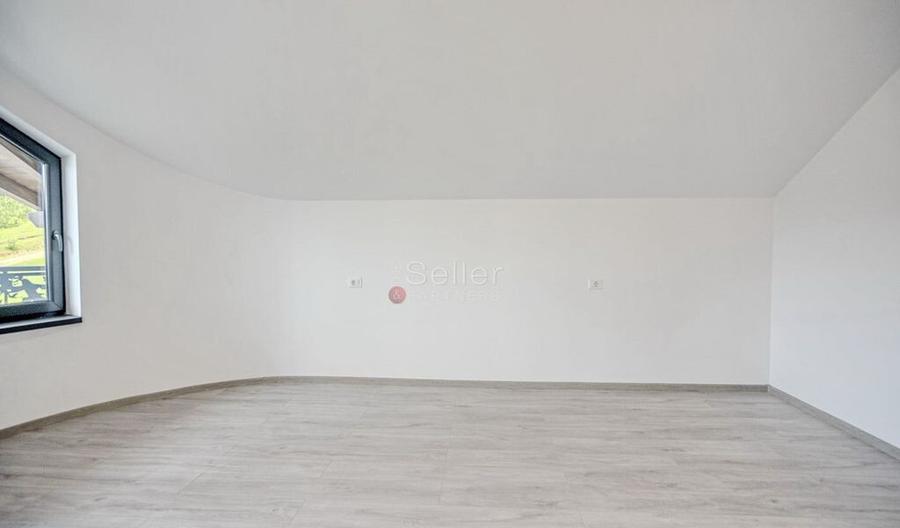 Zona Linistita Structura Generoasa - 29