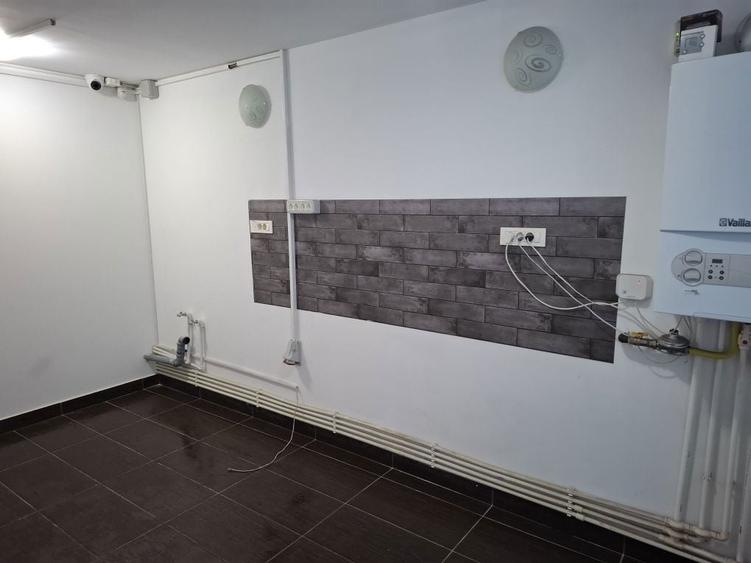 Spatiu comercial vanzare - 2