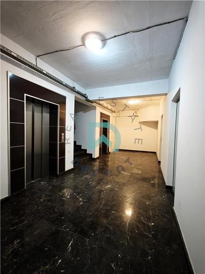 Apartament cu 4 camere decomandat, mobilat în Brașovul Vechi