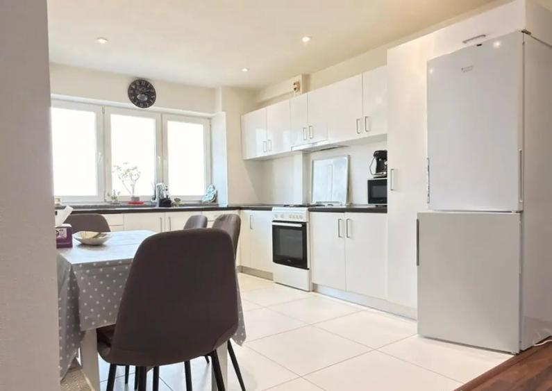 Proprietar ofer spre inchiriere apartament 2-Camere Zona-Intim-Arad - 7