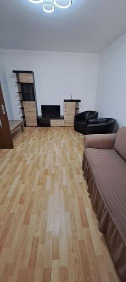 Apartament 2 camere renovat complet, etaj intermediar, liber imediat - 3