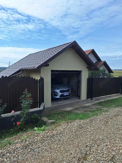 Vand casa spatioasa cu livada si teren generos (7200 mp) in Catamaresti-Deal, Botosani - 9