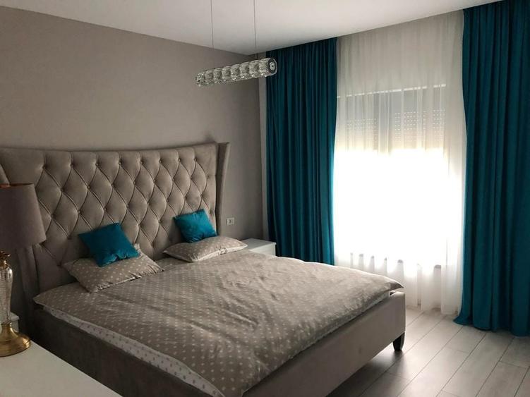 Casă cu 3 camere cu Teren 220 Mp în Girocului