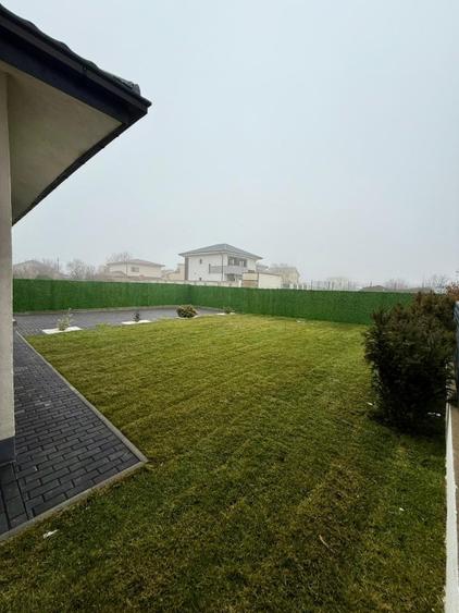 CASA CUMPANA| LA INTRARE| 4 CAMERE| LA GATA| - 4