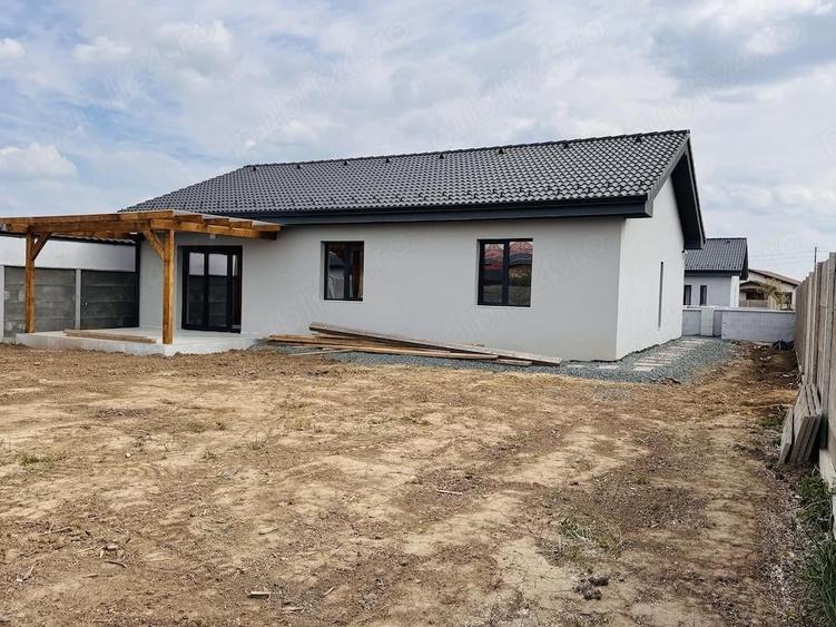 Vand casa parter 145,70 mp - sag zona manastire - direct proprietar- intabulata, finisata, mobilata - 7