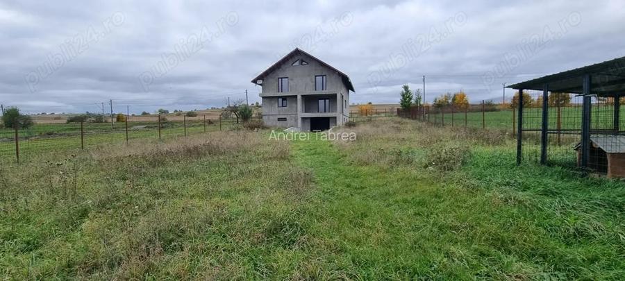 Casa noua + teren 1300 mp | comuna Parte?tii de Jos, jud. Suceava