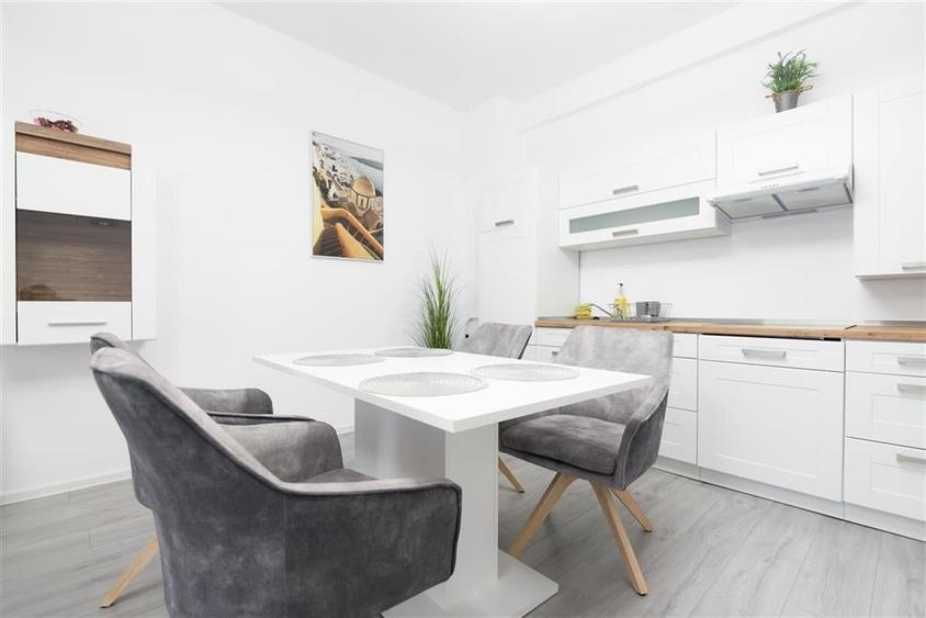 RECO Apartament nou la cheie la doar 3 minute de baile felix - 7