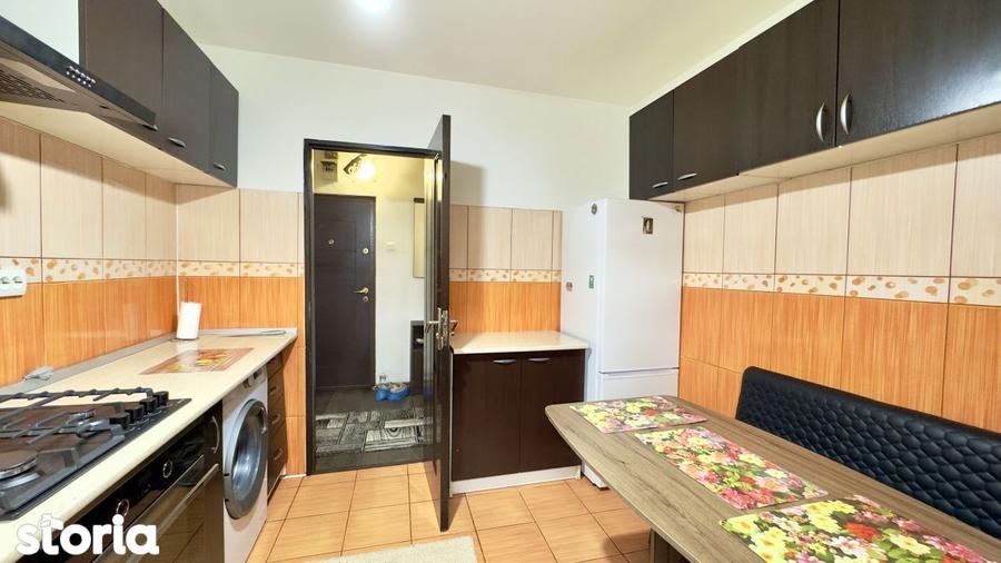 APARTAMENT 3 CAMERE PODU ROS ZONA RESTAURANT COTNARI SPRE INCHIRIERE - 1