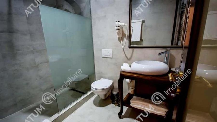 Vila 10 camere fiecare cu baie proprie in zona Central Istorica Sibi - 18